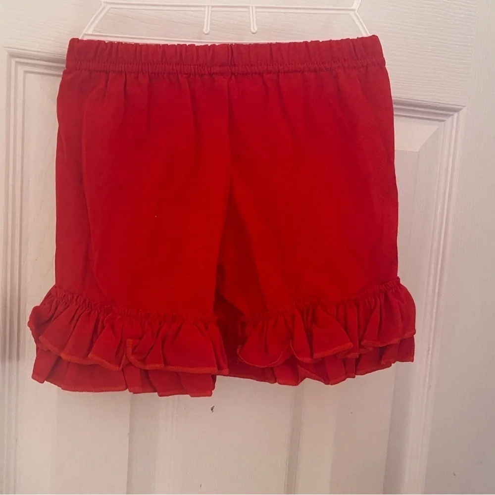 NWT Apple Shorts Set